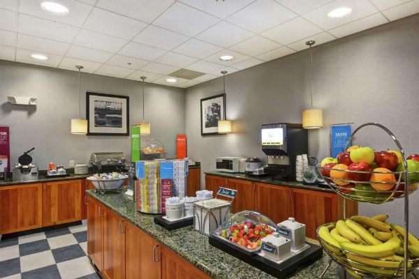 Hampton Inn By Hilton Sayre image 13