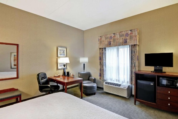 Hampton Inn By Hilton Sayre image 20