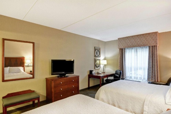 Hampton Inn By Hilton Sayre image 26